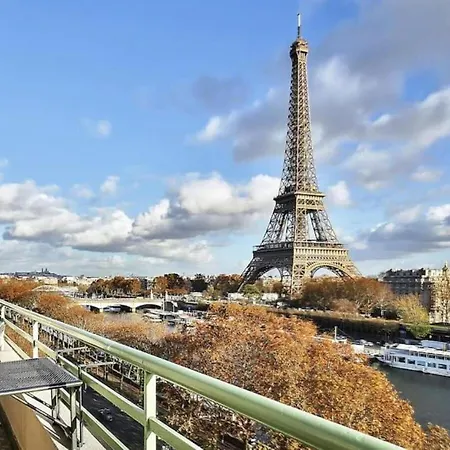 Apartment 1618 - Amazing View Eiffel Tower *